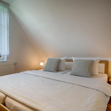 Trident 3 דירה פרראו